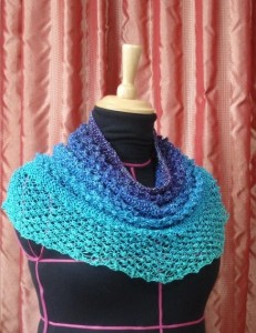 Triplicitiy Cowl, take 2    