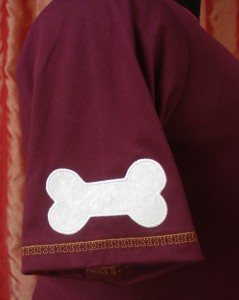 Hondenshirt detail