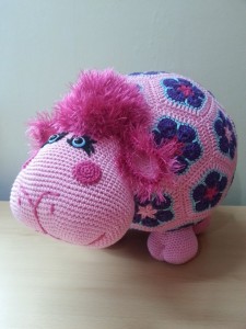 Ms. Candy Wooly (te koop, zie webshop)